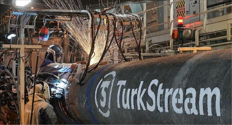 Rusyadaki esrarengiz dev çukurlar görenleri şaşkına çeviriyor Rusyadaki esrarengiz dev çukurlar görenleri şaşkına çeviriyor