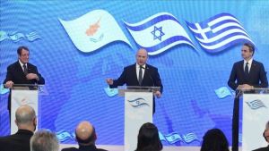 İsrail Başbakanı Bennett, Yunanistan ve GKRY ile üçlü güvenlik ittirafını görüştü.