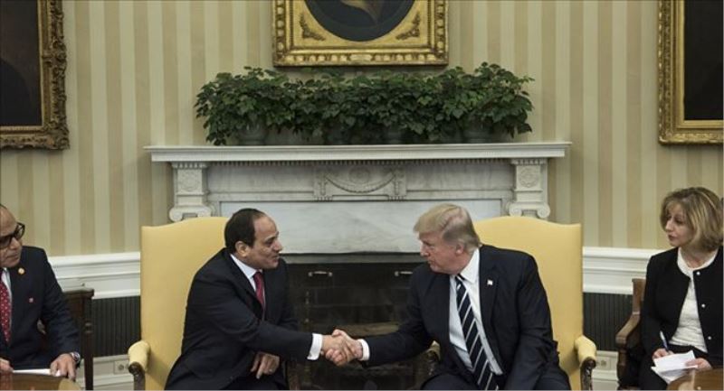 Trump, Merkel´den ‘esirgediği´ görüntüyü Sisi´yle verdi
