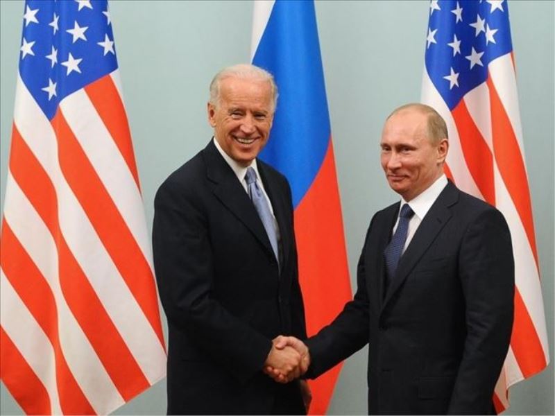 Biden, Putin´in Ukrayna´yı işgal etmesi durumunda Rus bankalarını kara listeye almayı düşünüyor