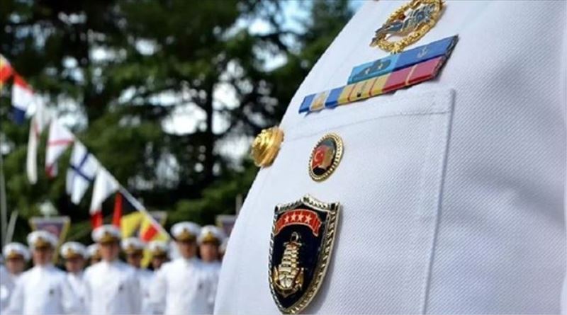 ´Montrö bildirisi´ soruşturması: 7 emekli amiralin evinde arama