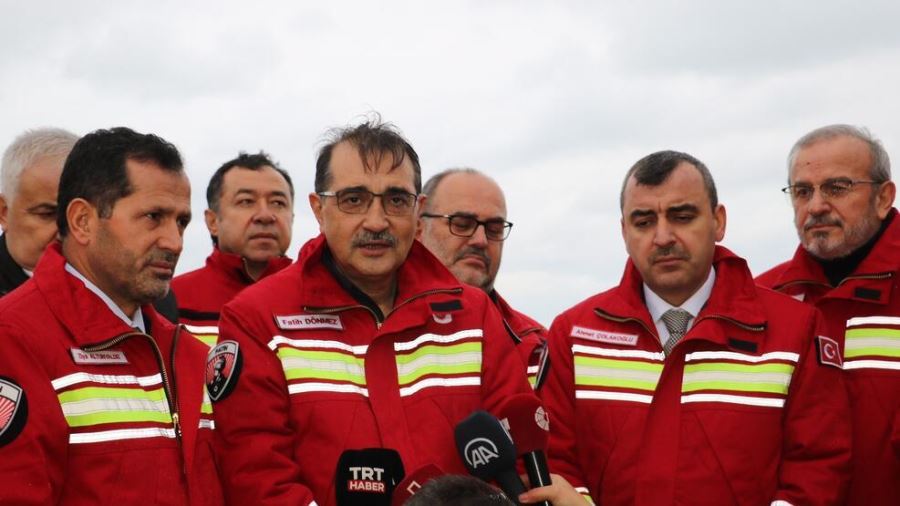 Bakan Dönmez’den petrol rezervi açıklaması: Arkası gelecek bizi takip edin