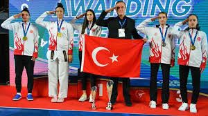 Türkiye Kadın Tekvando Milli Takımı, dünya şampiyonu oldu