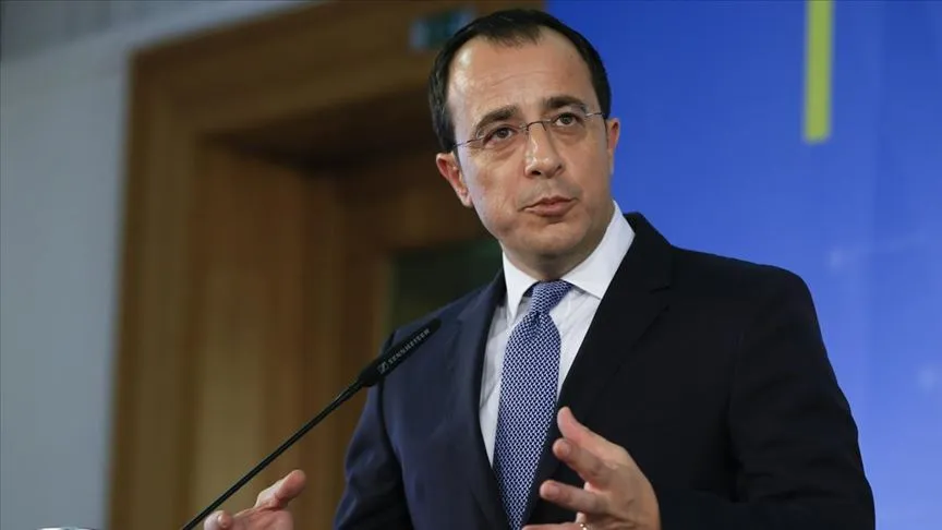 Rum lider haddini aştı... Skandal Türkiye açıklaması